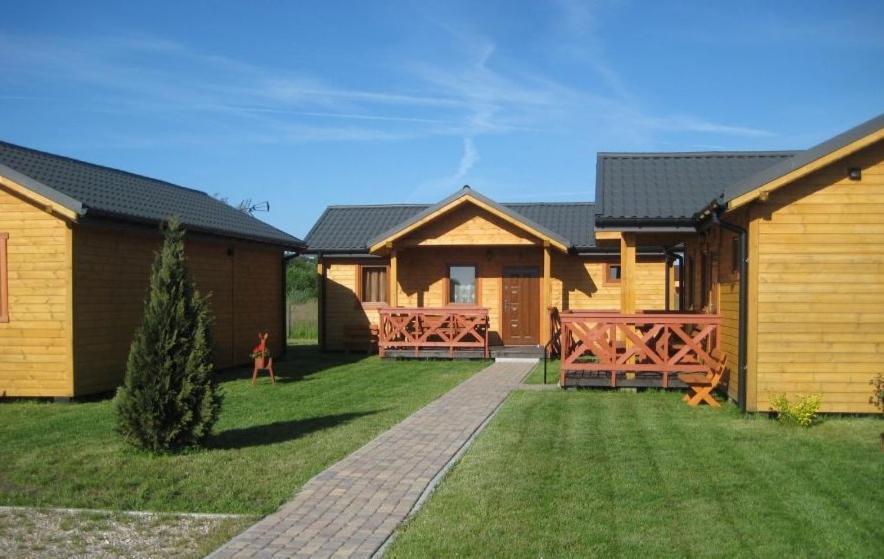 Villa Aurelia Pokoje Goscinne I Domki Letniskowe Mielenko Ngoại thất bức ảnh