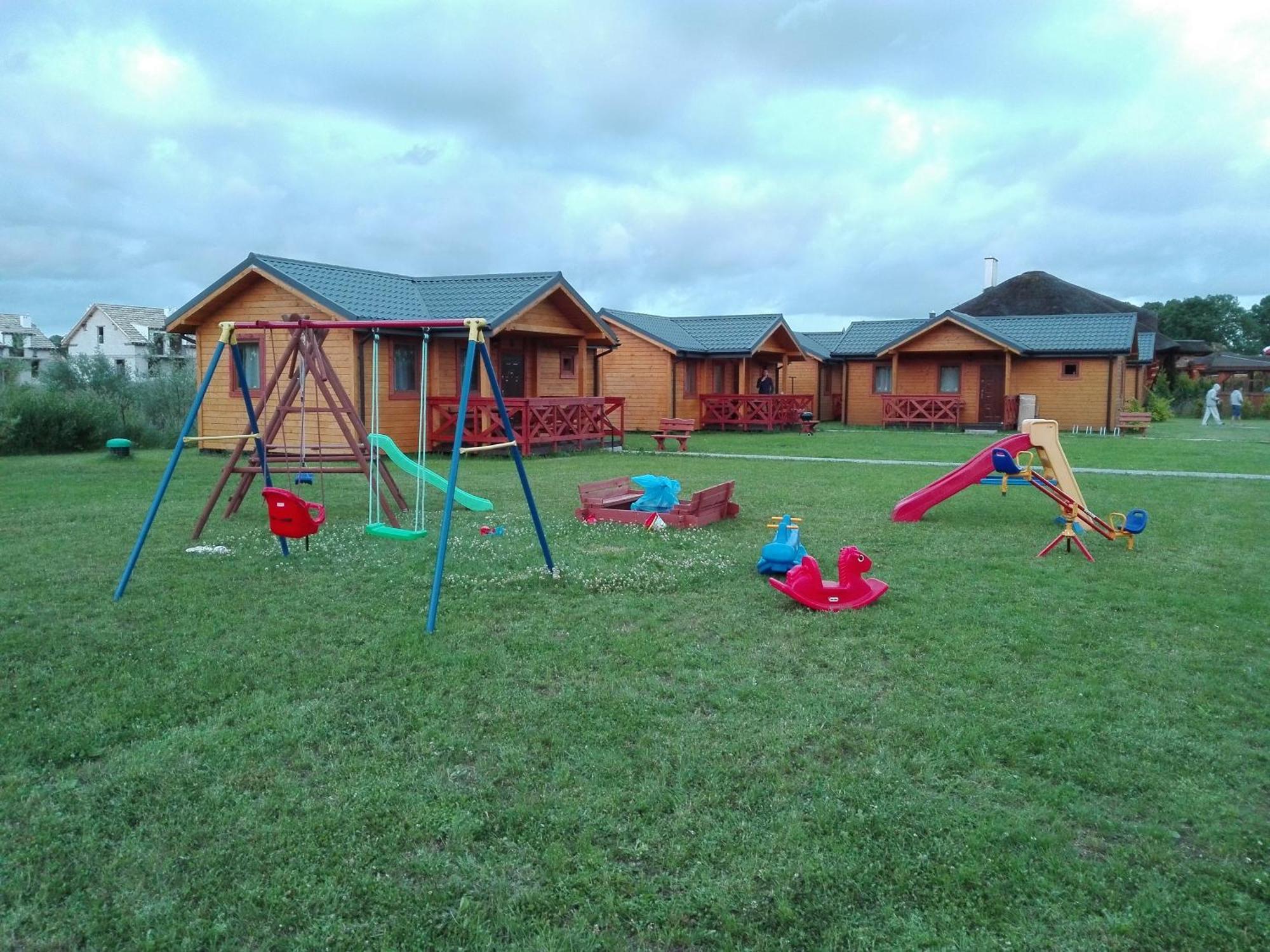 Villa Aurelia Pokoje Goscinne I Domki Letniskowe Mielenko Ngoại thất bức ảnh